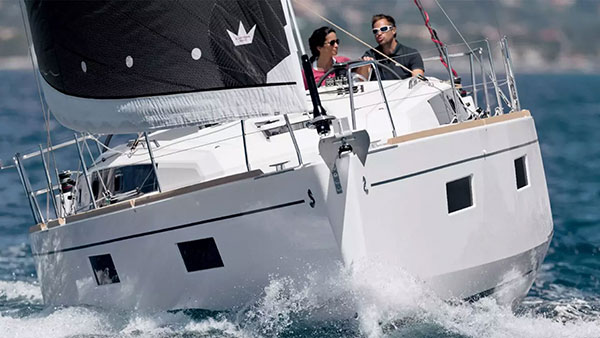 BENETEAU OCEANIS 38